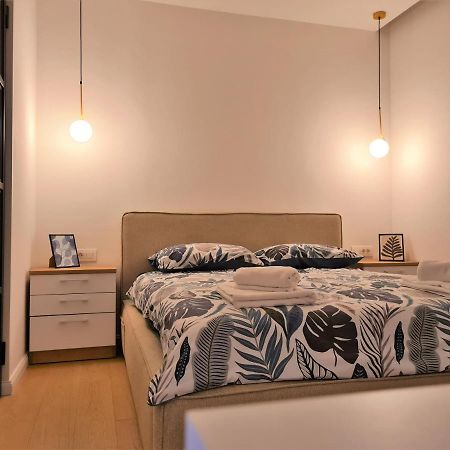 Tom'S Luxury Apartment Zadar, Branimirova Obala Екстериор снимка