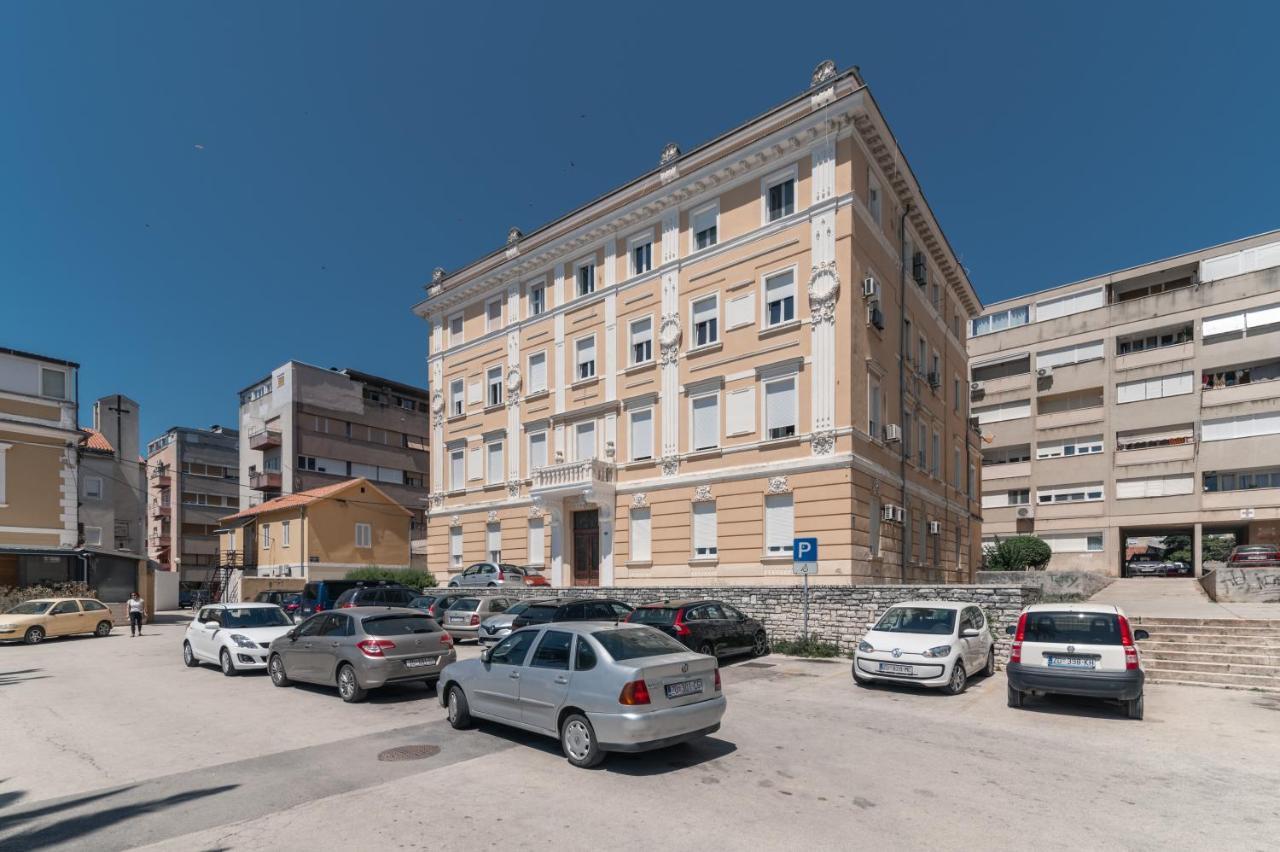 Tom'S Luxury Apartment Zadar, Branimirova Obala Екстериор снимка
