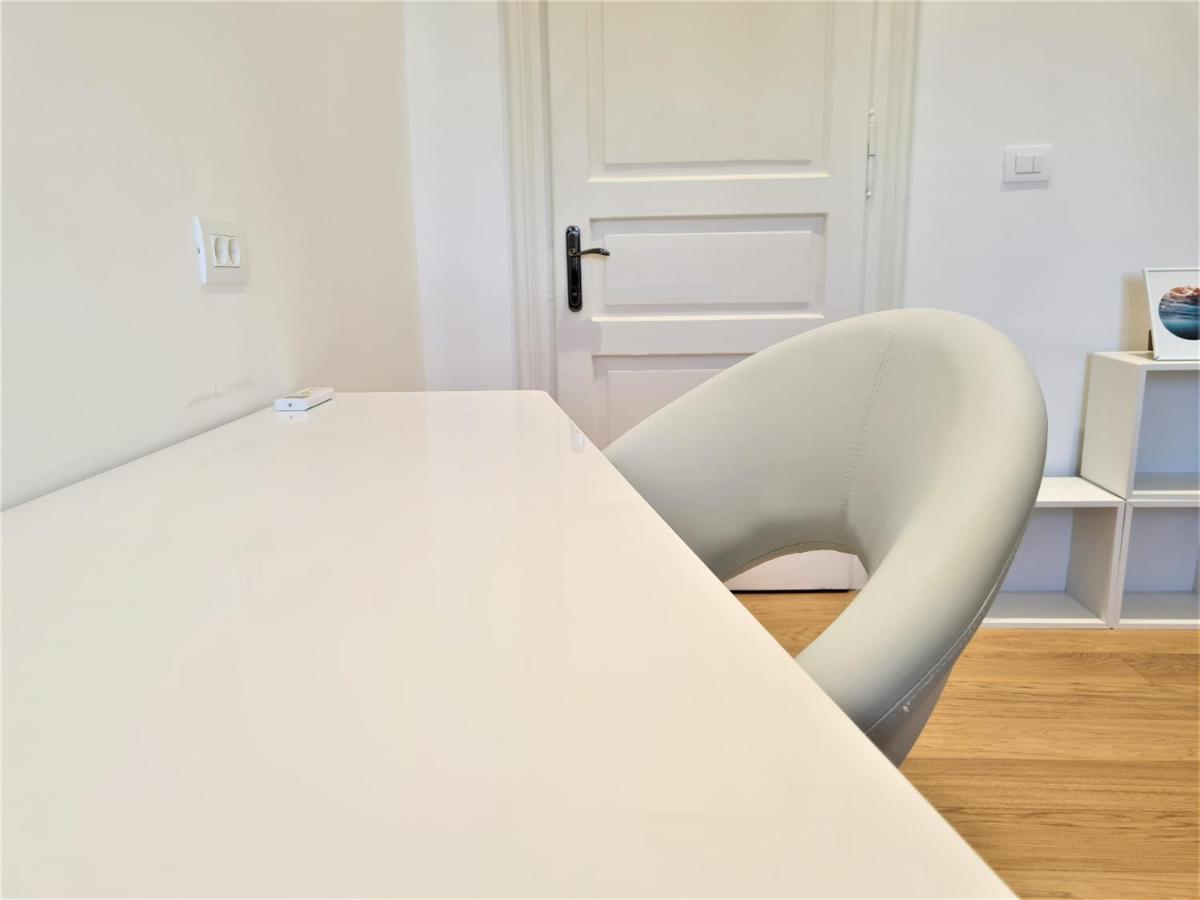 Tom'S Luxury Apartment Zadar, Branimirova Obala Екстериор снимка