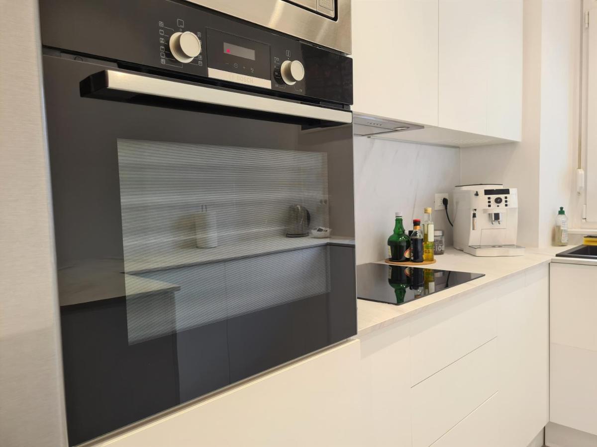 Tom'S Luxury Apartment Zadar, Branimirova Obala Екстериор снимка